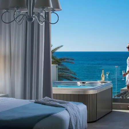 Nisos Beach Suites *