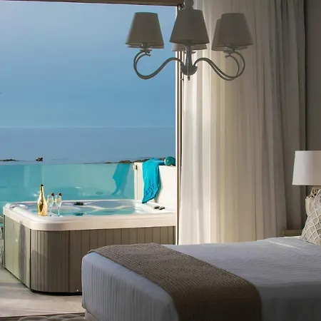 Bed & Breakfast Nisos Beach Suites *